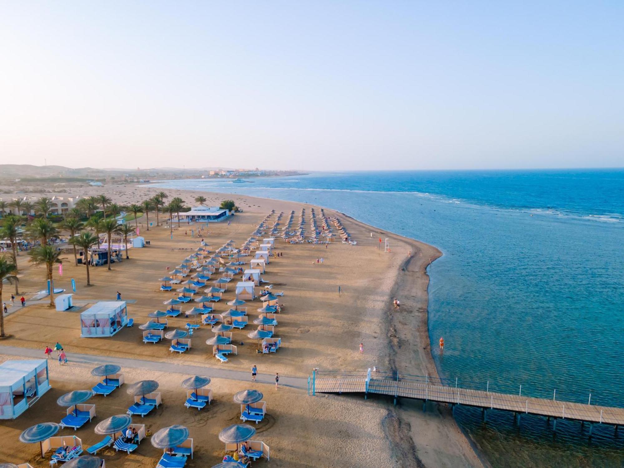 Sataya Resort مرسى علم المظهر الخارجي الصورة Aerial view of the beach